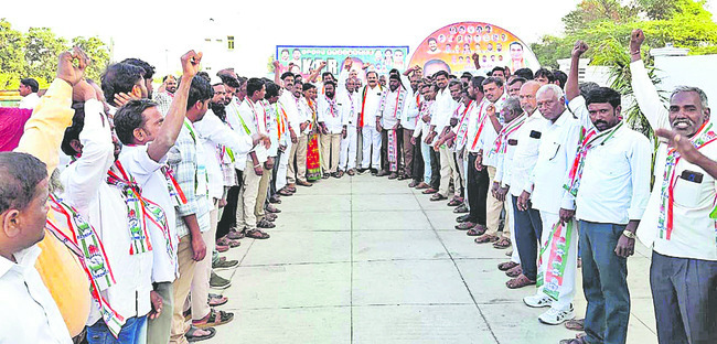 ఆత్మవిశ్వాసంతో  పరీక్షలు రాయండి 
3