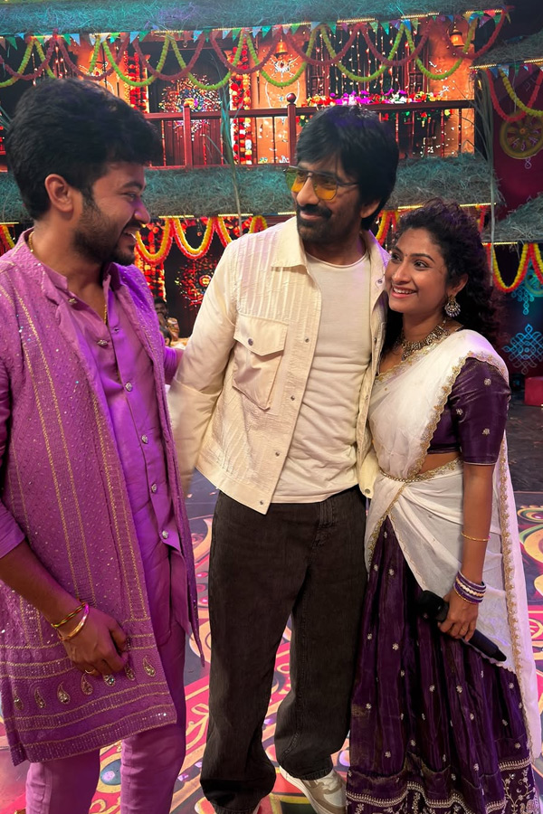 Serial Beauty Vishnupriya cute memories Photos15