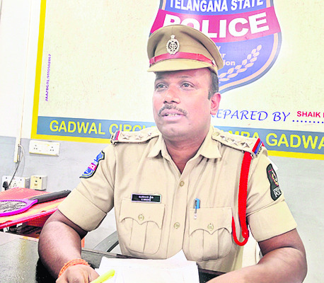 కదులుతున్న డొంక 1