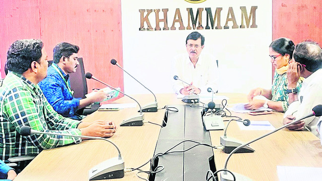 జిల్లాలో 10,345 మె.టన్నుల యూరియా
1