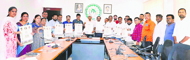 ఆధునిక పద్ధతులతో  అధిక దిగుబడులు 
2