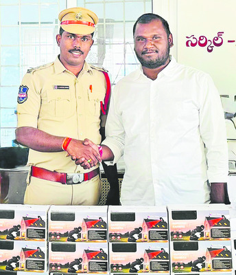 వందశాతం ఫలితాలు సాధించాలి 3