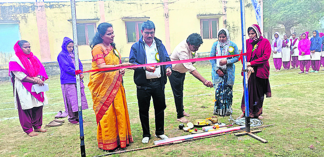 క్రీడల్లో శిక్షణ అందిస్తాం 2