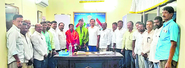 యూటీఎఫ్‌ క్యాలెండర్‌ ఆవిష్కరణ 
3