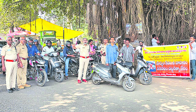 అన్నవరప్పాడు ఆలయానికి  రూ.4.70 లక్షల ఆదాయం 2