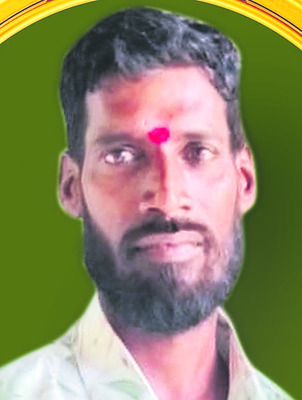 బైక్‌ అదుపుతప్పి వ్యక్తి మృతి1