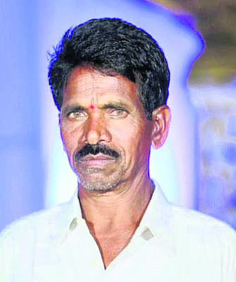 మద్యం తాగొద్దన్నందుకు ఆత్మహత్య2