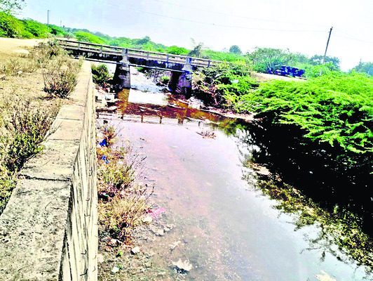 35వ కి.మీ. దాటిన   కుడి కాలువ నీరు2
