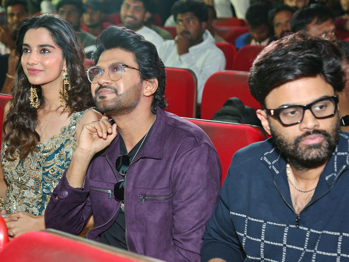 Anaganaga Oka Raju Trailer Launch Event Photos7
