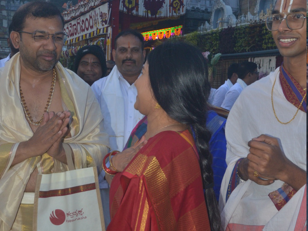 Celebrities Visited Tirumala Srivari Temple Photos11