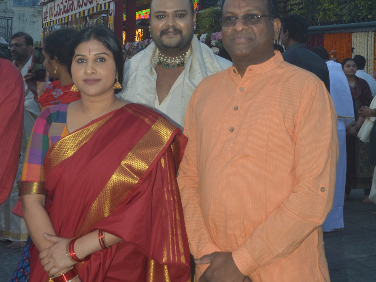 Celebrities Visited Tirumala Srivari Temple Photos7