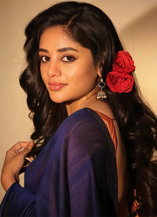 Mark Movie Actress Deepshikha Chandran HD Photos15