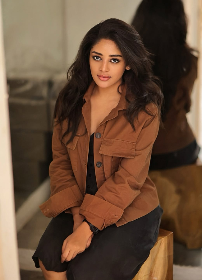 Mark Movie Actress Deepshikha Chandran HD Photos18