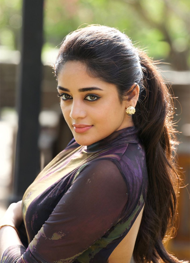 Mark Movie Actress Deepshikha Chandran HD Photos4