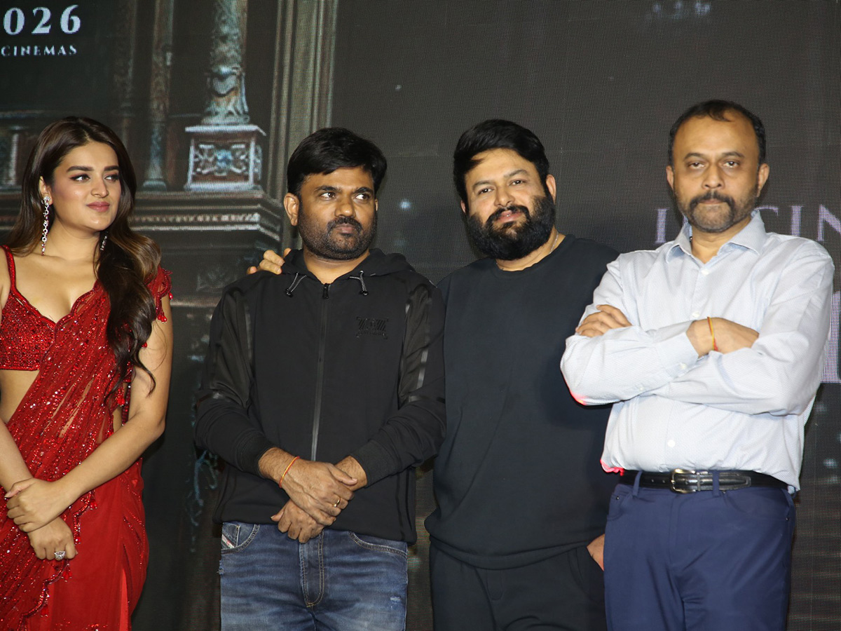 Prabhas The Raja Saab Release Movie Press Meet Photos9