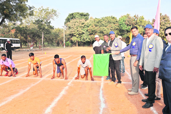క్రీడలతో శారీరక దృఢత్వం 1