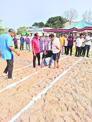 కోర్టు కాంప్లెక్స్‌లో సంక్రాంతి సంబరాలు 1
