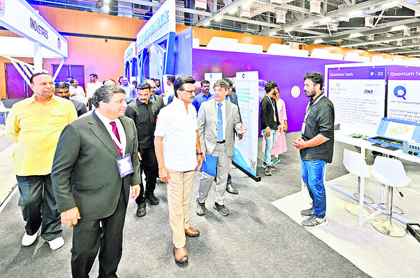 ● 32 జిల్లాల్లో సాంకేతిక విప్లవం ● యువతరం కోసమే ద్రావిడ1