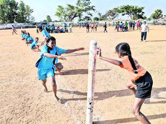 క్రీడలతో మానసికోల్లాసం 1