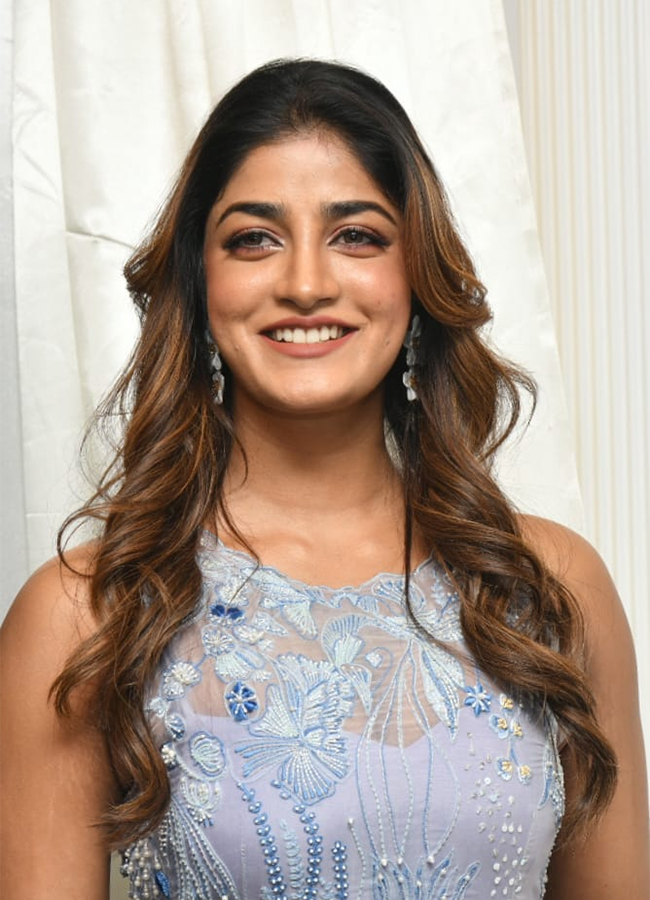 Tollywood Actress Dimple Hayathi At Kukatpally5