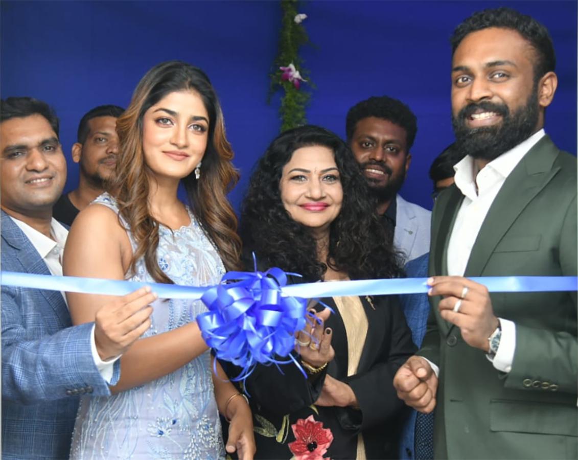 Tollywood Actress Dimple Hayathi At Kukatpally6