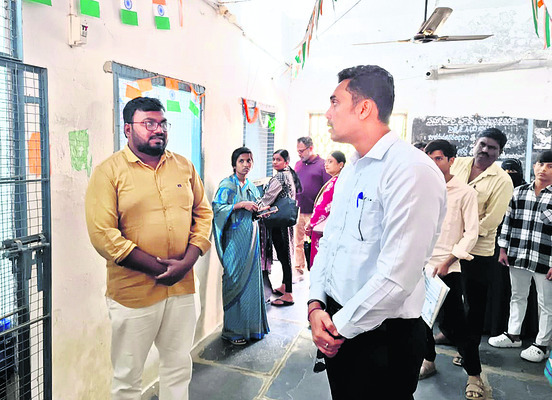 ఇష్టారాజ్యంగా పనిచేస్తే  ఇంటికి పంపుతా 1