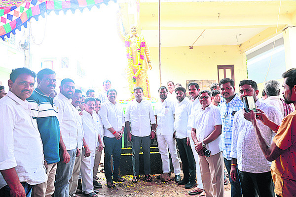 ఘనంగా వైఎస్సార్‌ తీర్థ మహోత్సవం 1