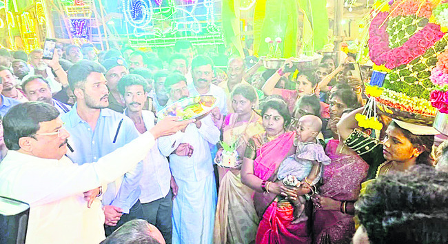 నేత్రపర్వం.. సిడి జాతర ఉత్సవం2