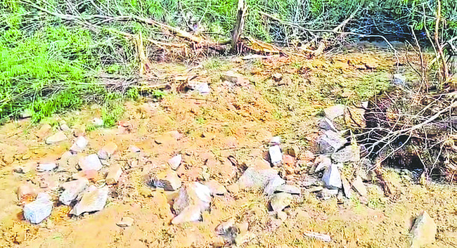 వాల్మీకి బోయల సమాధులు ధ్వంసం 2