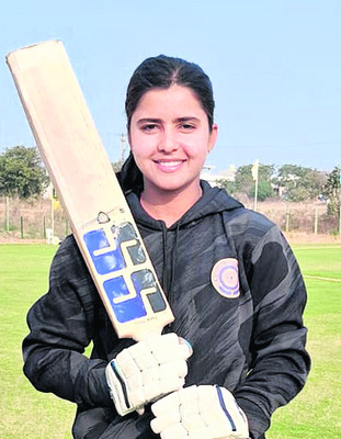 ఉత్తరాఖండ్‌పై  హైదరాబాద్‌ విజయం   1