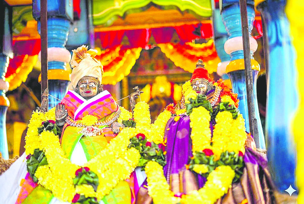 నేత్రపర్వంగా భీమేశ్వరుని రథోత్సవం1