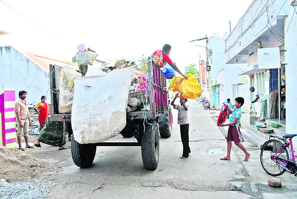 దేశంలో మొదటగా ‘పేట’లోనే..3