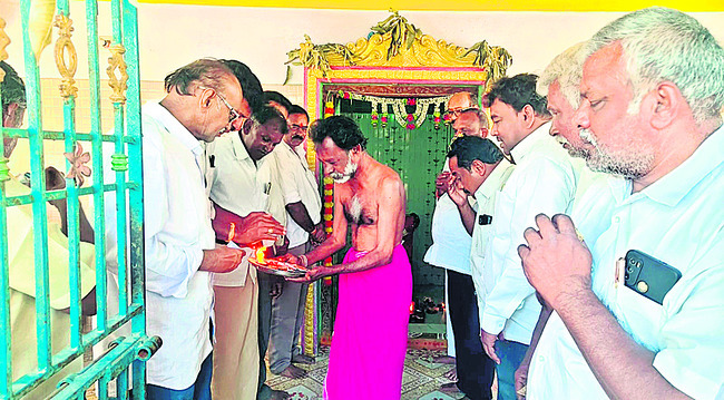 శేషాచల వాసా..4