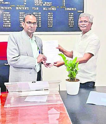 జీజీహెచ్‌ సూపరింటెండెంట్‌గా డాక్టర్‌ ఏడుకొండలరావు  1