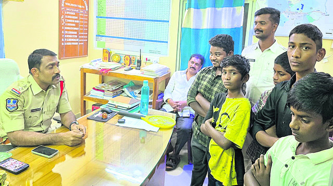 ప్రభుత్వ కళాశాలలో   మెరుగైన విద్య
3