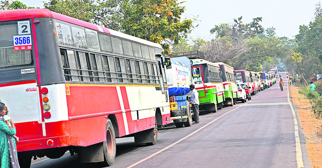 వర్ణనాతీత బాధలు
1