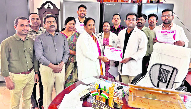 రిమ్స్‌ పీజీ విద్యార్థుల ప్రతిభ 1