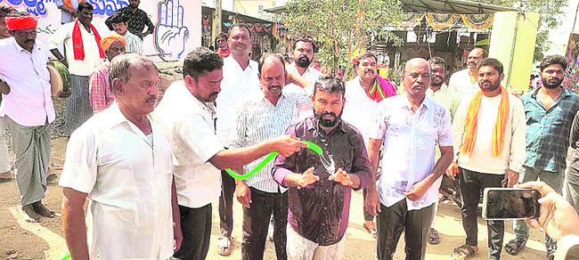 కలమడుగు వాసికి గోల్డ్‌మెడల్‌1