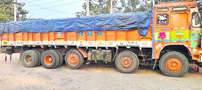 ఇల్లంతకుంటకు   బస్సు ప్రారంభం1