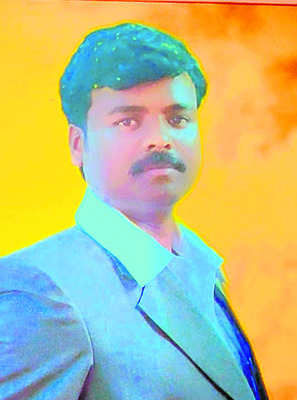 విద్యుదాఘాతంతో  కేబుల్‌ ఆపరేటర్‌ మృతి 
1