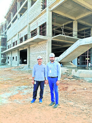 స్వామి అమ్మవార్లకు  వస్త్రాల బహూకరణ 1