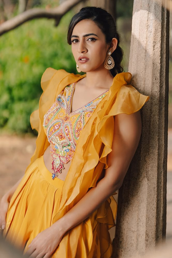 Actress Niharika Konidela latest Beautiful Clicks Photos6