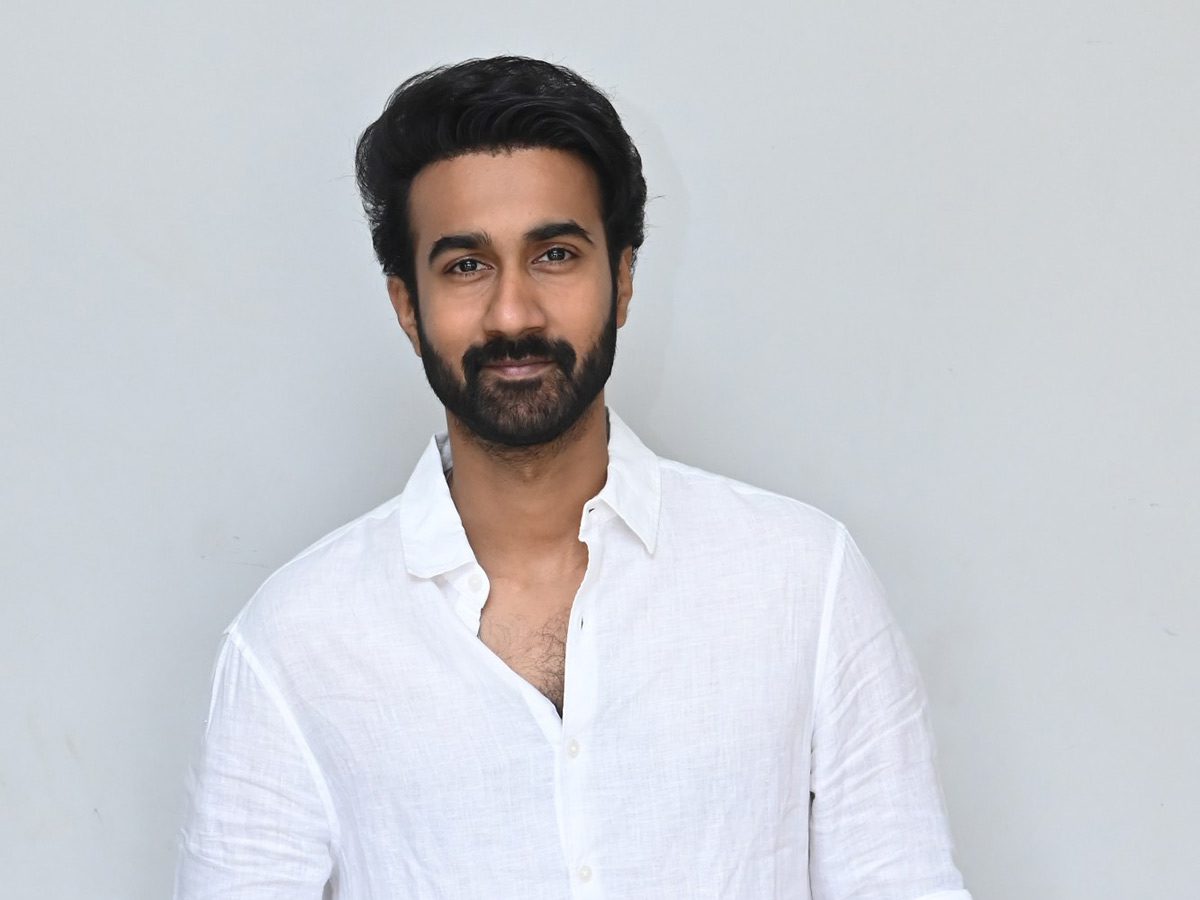 Couple Friendly Trailer Launch Event Photos12