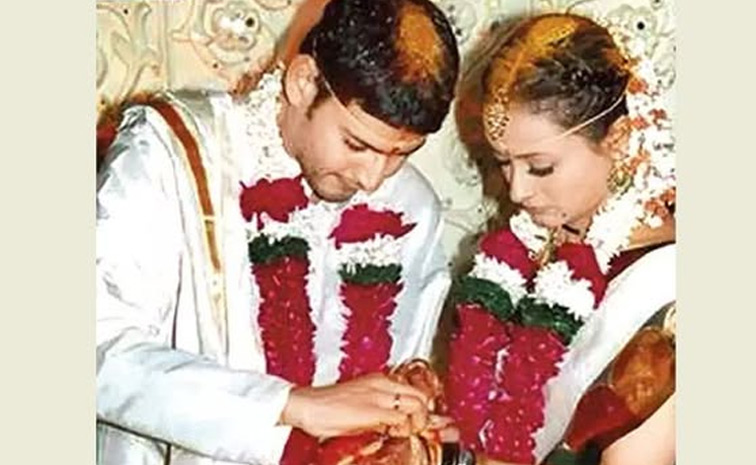 Mahesh Babu And Namrata Shirodkar Celebrates 21 Years of Wedding Photos2