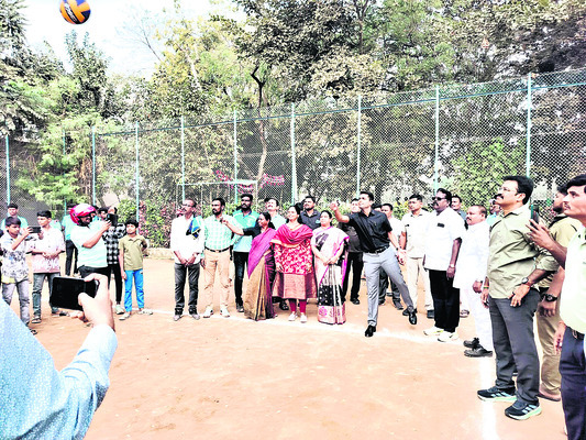 గెలుపే లక్ష్యం కావాలి..1