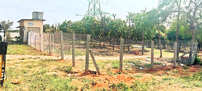 వెలుగుబాటలో  నైట్‌ విజన్‌ 
1