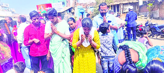 పోలమాంబ దర్శనానికి పోటెత్తిన భక్తులు3