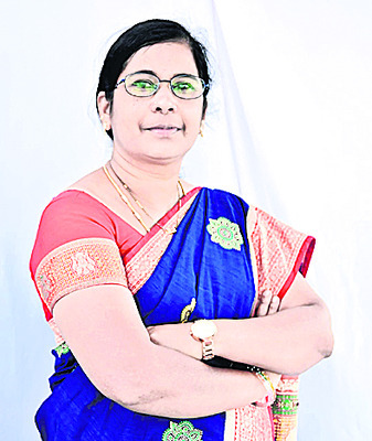 ఉన్నాధికారులకు నివేదించాం 
1