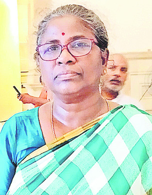 సమస్యల జడిలో..1