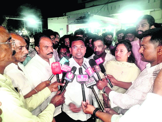 ఓటుకు.. పోటెత్తారు3